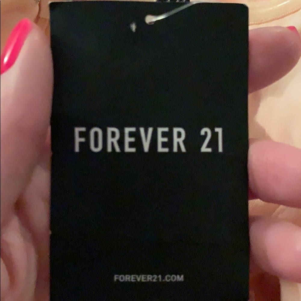 Dress - Picture 4 of 5